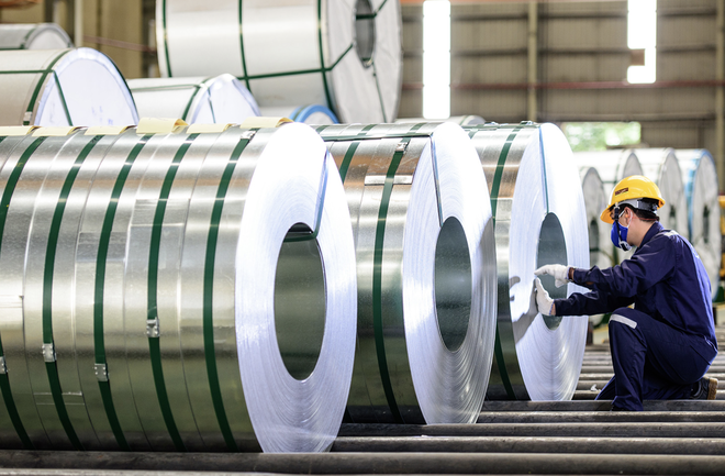 Cổ phiếu thép “tạm ứng” tương lai 