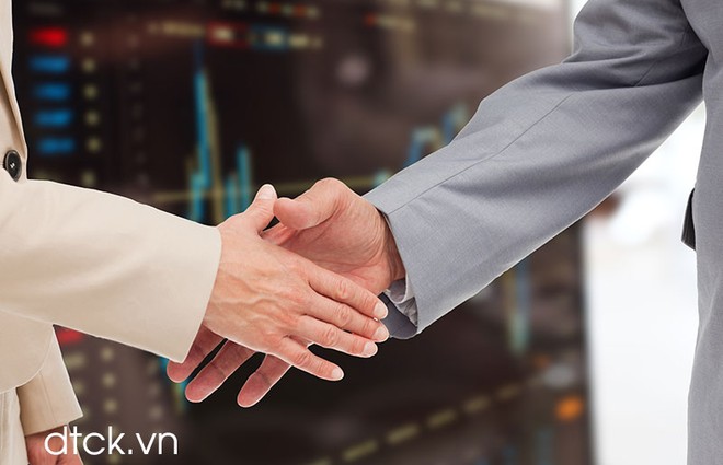 Mua bán - sáp nhập dồn dập cuối năm ảnh 1