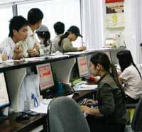 Đang hình thành “cuộc đua” giảm phí giao dịch giữa các công ty chứng khoán