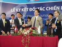Công ty Toàn Cầu và VinaCapital ký kết hợp tác chiến lược.