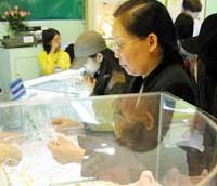 Thị trường vàng đã bới "nóng".