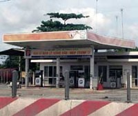 Cây xăng Hiệp Thành II (Long An) bị phát hiện gắn chip.