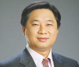 Ông Trịnh Hoài Giang