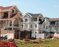 Chuyển nhượng dự án chủ yếu giao dịch "ngầm"
