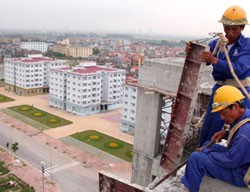 Khu nhà thu nhập thấp Sài Đồng (Hà Nội)
