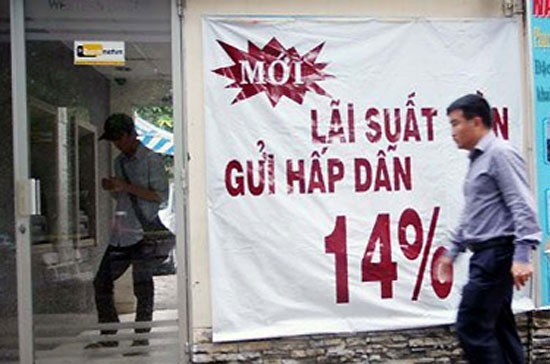 Những quyết sách mới đây của NHNN cho thấy sự quyết tâm trong việc hạ mặt bằng lãi suất nhằm giúp DN vượt qua khó khăn, kiềm chế lạm phát và ổn định kinh tế vĩ mô