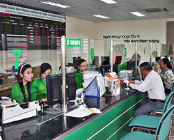 Từ 15/9, lãi suất cho vay VND tại Vietcombank đối với một số đối tượng được giảm xuống thấp nhất còn 16%/năm
