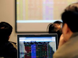 Nhà đầu tư cá nhân tỏ ra thất vọng khi nhiều cổ phiếu thanh khoản cao không được sử dụng để ký quỹ