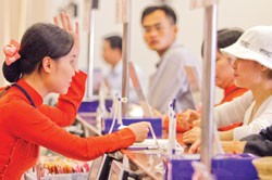 Trên thị trường từng râm ran tin đồn về khả năng Sacombank bị thâu tóm thù địch