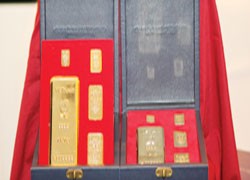 Quản lý thị trường vàng: Độc quyền Nhà nước hay  độc quyền DN?