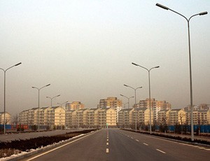 Ordos mang hình ảnh của một đô thị hiện đại, hoành tráng, có đủ mọi công trình, nhưng chỉ thiếu người ở