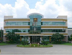 Hoa Sen và cựu CEO: Hai bên cùng kiện!