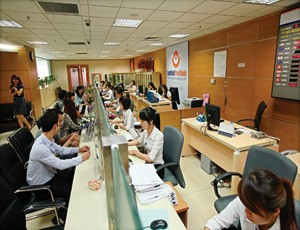 200 DN ngoài sàn phải công bố thông tin