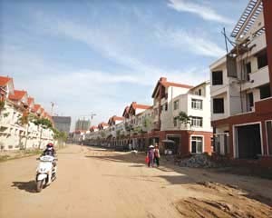 Thị trường căn hộ Hà Nội: Người mua tiếp tục “đánh xuống”