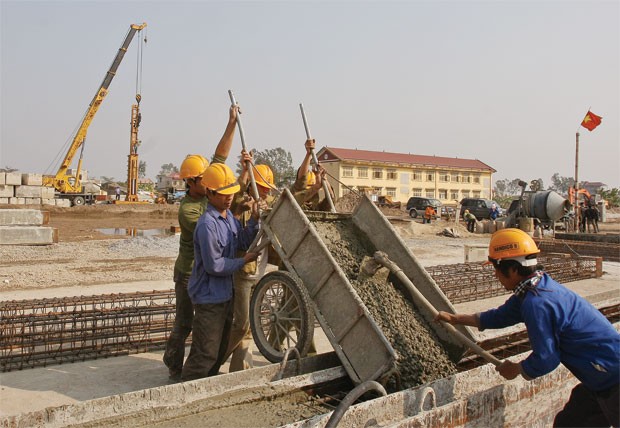 Thiếu chuyên nghiệp, thầu phụ Việt Nam thua thiệt