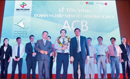 Khích lệ doanh nghiệp niêm yết minh bạch