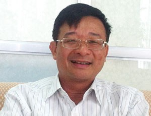 Ông Nguyễn Quốc Hùng