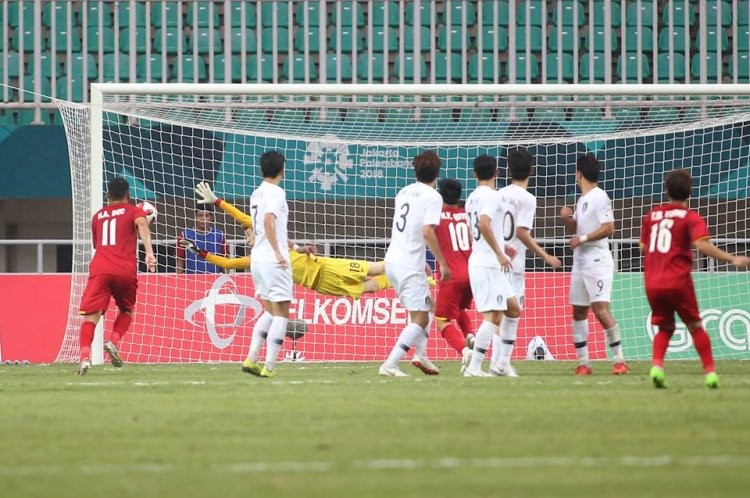 Thủ tướng động viên Đội tuyển Olympic Việt Nam 'Bại không nản'