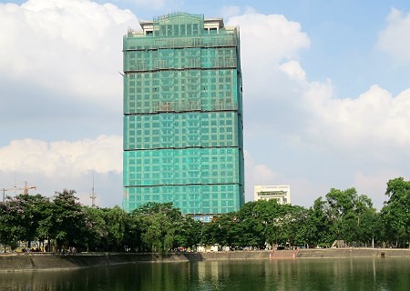 Dự án D.' Palais de Louis nhìn từ Công viên Nghĩa Tân 