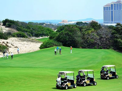 Sân golf The Bluffs Hồ Tràm Strip