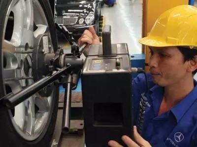 Mercedes - Benz đang nỗ lực củng cố vị trí hàng đầu trên thị trường ô tô Việt Nam. Ảnh: Lê Toàn