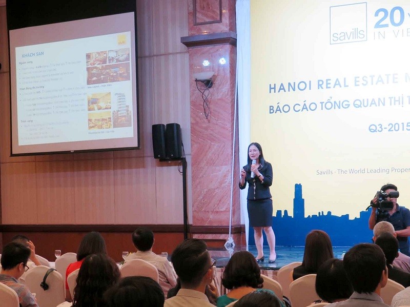 Bà Đỗ Thu Hằng, Trưởng Bộ phận Nghiên cứu & Tư vấn Savills Việt Nam tóm tắt tình hình thị trường bất động sản Hà Nội quý III/2015.