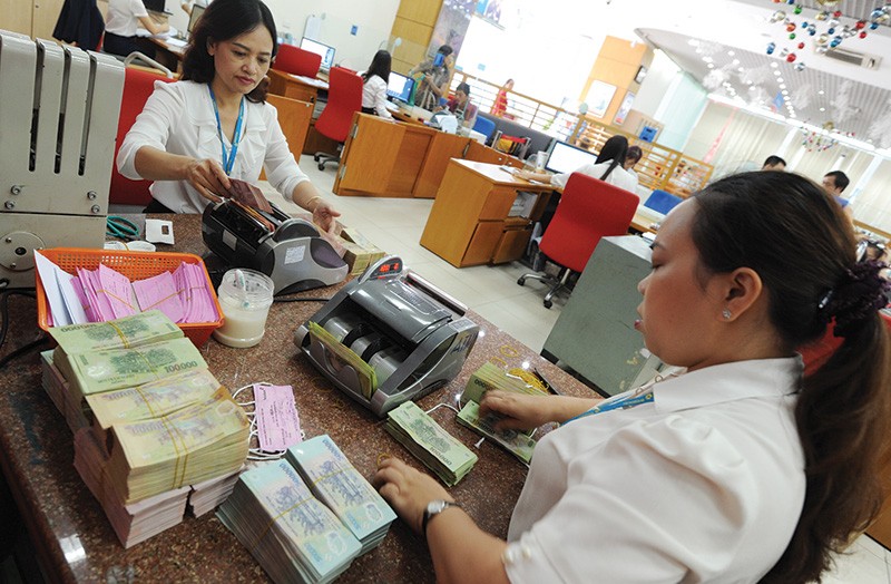 Ngân hàng phải đảm bảo có những biện pháp quản trị nội bộ, tránh nhân viên có điều kiện làm sai