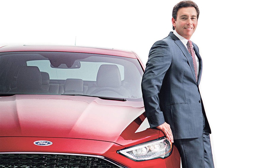 Cổ đông Ford mất kiên nhẫn với CEO Mark Fields