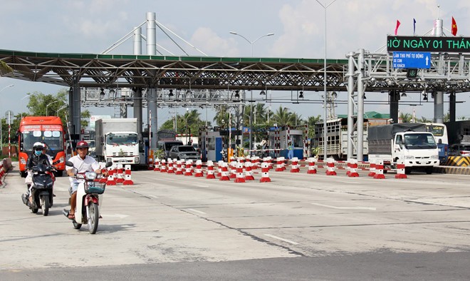 Trạm thu phí Cai Lậy 