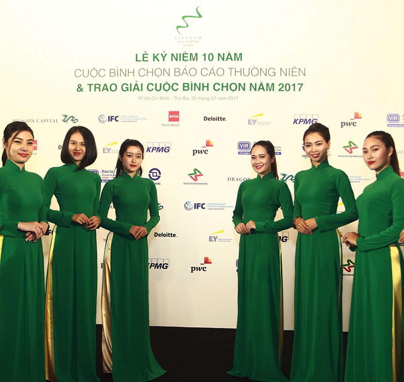 Trong nỗ lực thúc đẩy sự minh bạch và đồng hành cùng doanh nghiệp, Báo Đầu tư đã cùng HOSE sáng lập Cuộc bình chọn Báo cáo thường niên tốt nhất từ năm 2008.