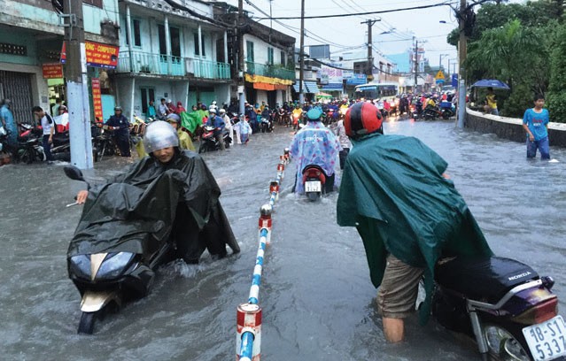 Người mua nhà TP.HCM có thể kiểm tra tình trạng ngập tại dự án định mua