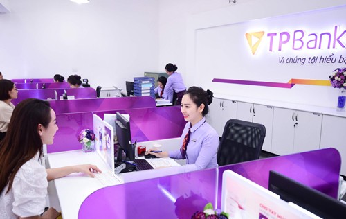 TPBank tuy không nằm trong nhóm 10 ngân hàng thương mại được NHNN thí điểm, nhưng lại sớm chính thức đạt chuẩn Basel II.