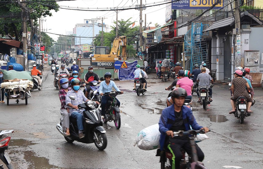 TP.HCM yêu cầu rút ngắn thời gian thi công chiếm dụng mặt đường