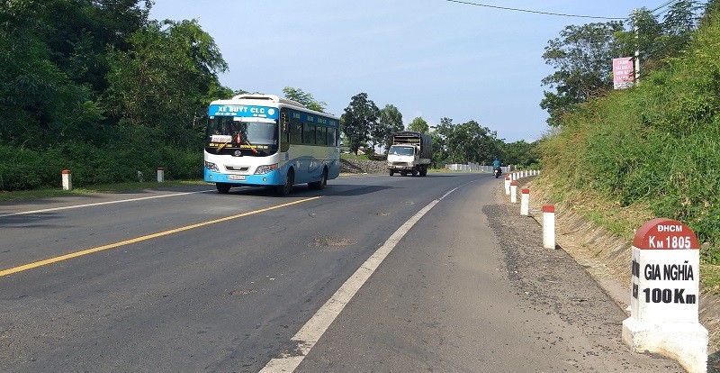 Một đoạn đường Hồ Chí Minh qua Đắk Nông.