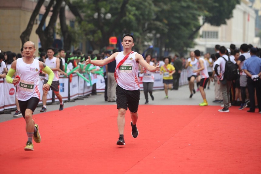 Dai-ichi Life tài trợ Giải chạy tiếp sức Vietnam Kizuna Ekiden 2018