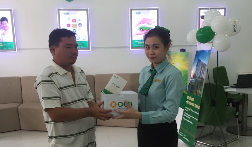 OCB khai trương phòng giao dịch Hóc Môn