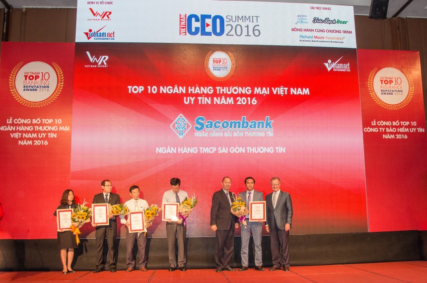 Sacombank vào top 10 ngân hàng uy tín năm 2016