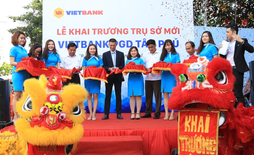 Vietbank Tân Phú khai trương trụ sở mới