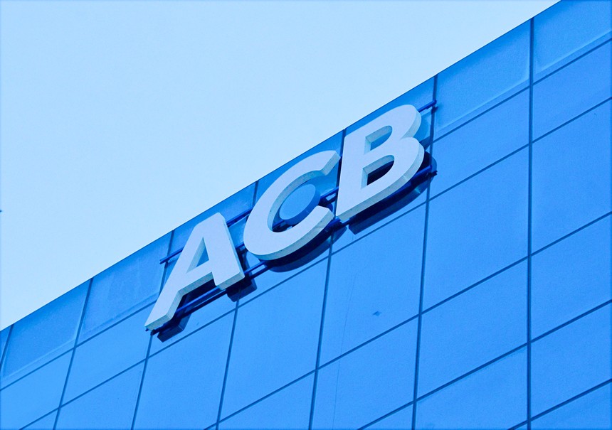 ACB tăng trưởng tín dụng gấp đôi ngành, đạt 10.500 tỷ đồng lợi nhuận trước thuế trong 6 tháng đầu năm