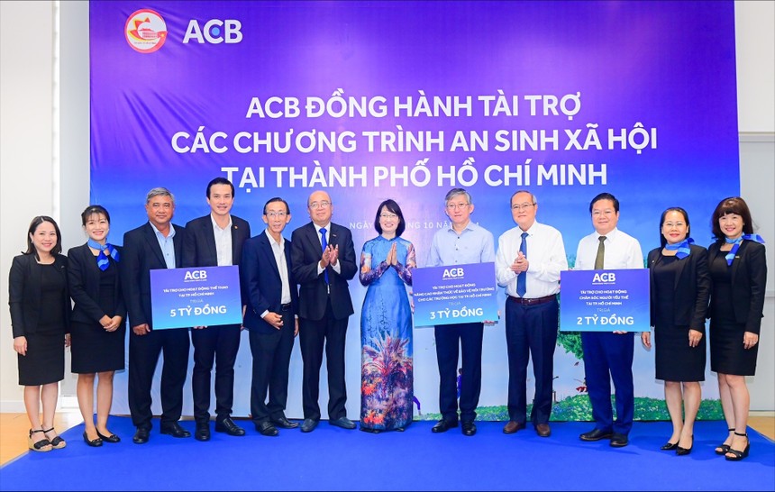 ACB đồng hành cùng UBND TP.HCM trong các chương trình an sinh xã hội