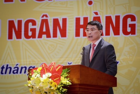 Thống đốc Lê Minh Hưng.