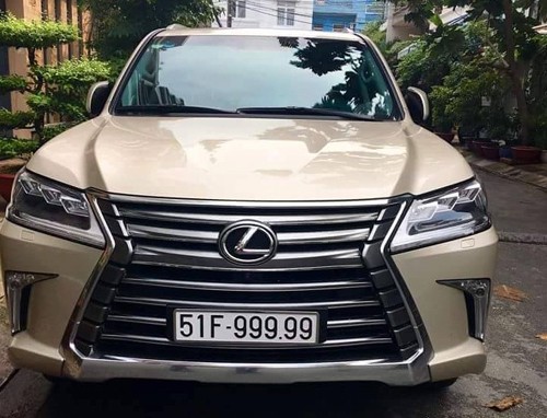 Bộ sưu tập Lexus LX570 biển 'khủng' của đại gia Việt