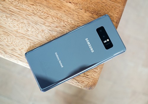 Galaxy Note 8 có phiên bản RAM 4 GB giá rẻ hơn bản 6 GB.