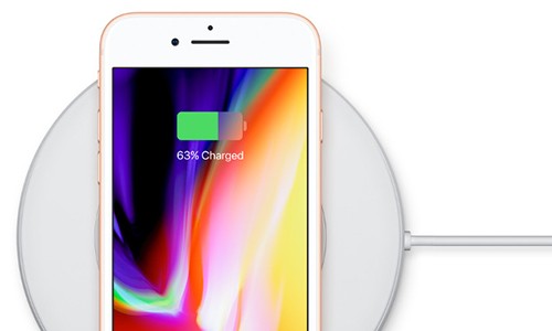 iPhone 8 và 8 Plus có tính năng sạc không dây.