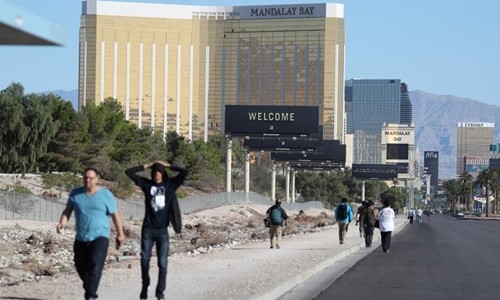 Mandalay Bay Resort and Casino ở Las Vegas. Ảnh: Reuters.