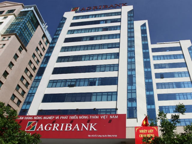 Agribank liên tiếp thoát vốn tại AJC và Agritour.