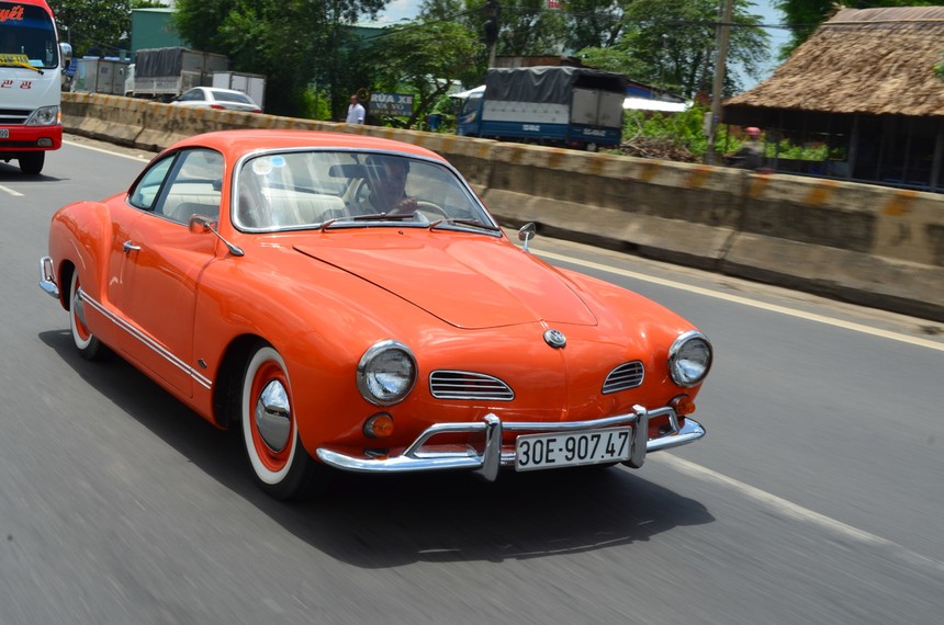 Karmann Ghia 1967 - xế cổ hàng hiếm tại Việt Nam