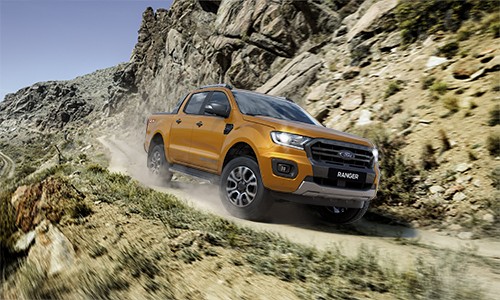 Ranger Wildtrak 2.0 Bi-Turbo thay thế bản 3.2 Wiltrak trước đây. Ảnh: Ford.