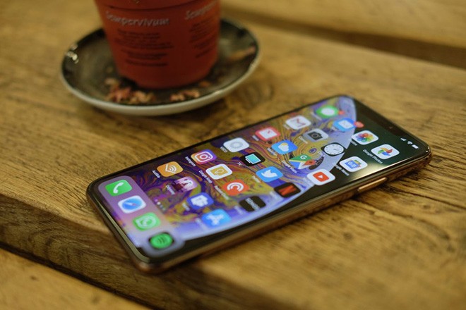 Hiệu năng iPhone Xs và Xs Max chưa được như Apple quảng cáo