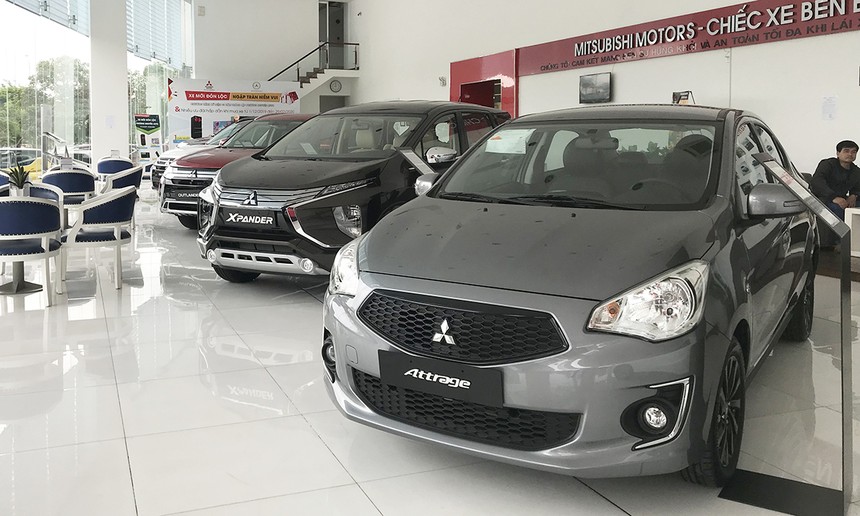 Một showroom trưng bày xe Mitsubishi tại TP HCM. Ảnh: Thành Nhạn.